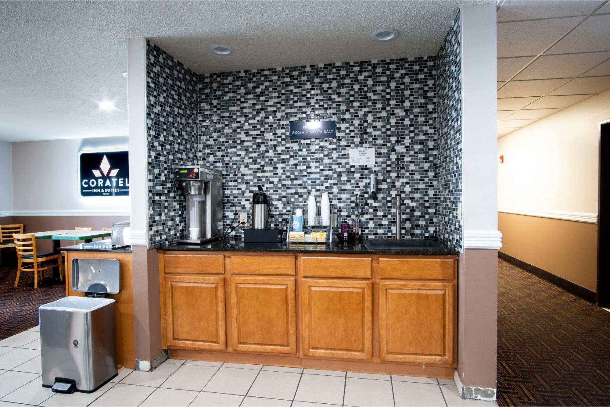 Coratel Inn & Suites By Jasper New Richmond מראה חיצוני תמונה